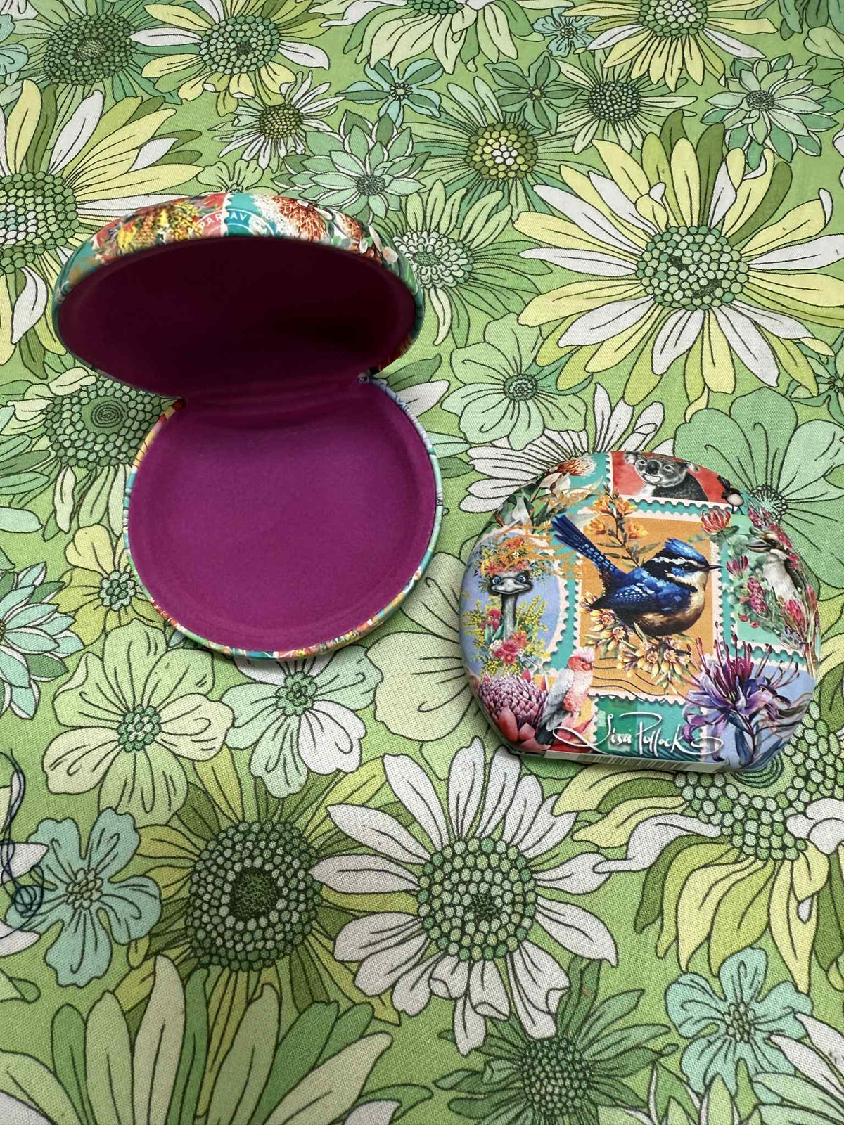 Lisa Pollock Travel Case - Pretty Postage